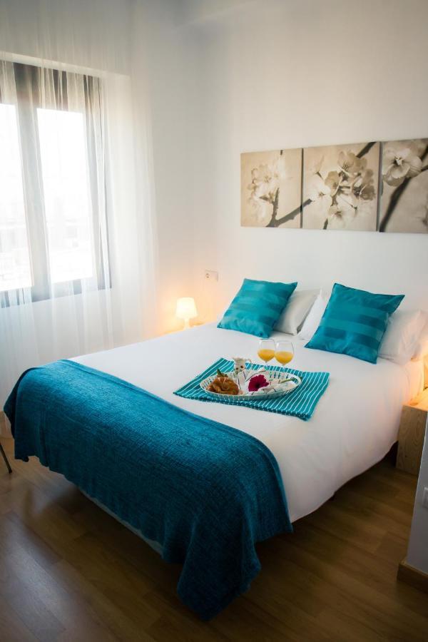 Holidays2Malaga Heredia 3 Bedroom Opposite Malaga Port Exterior photo